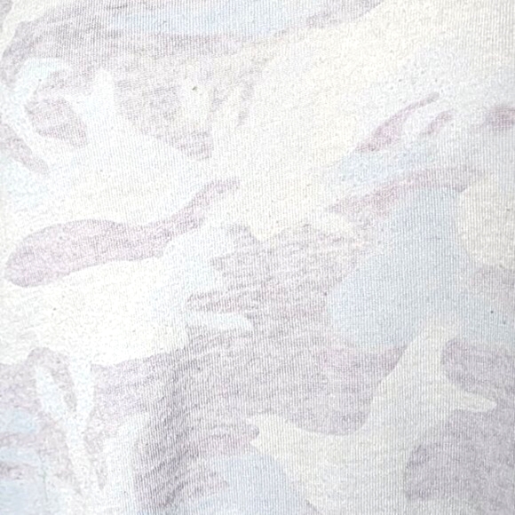 Women We the Free Camo Semi-sheer t-shirt - Picture 2 of 14